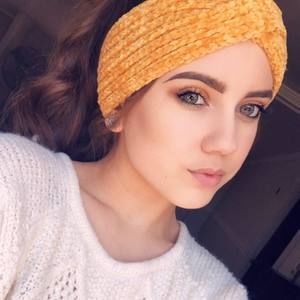 Meet your Posher, Shaye